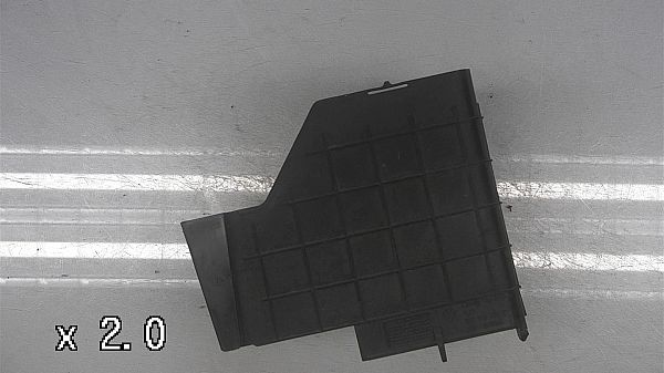 Battery box tray