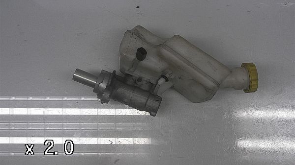 0-204-054-032 : Bremse hovedcylinder - Autoparts24