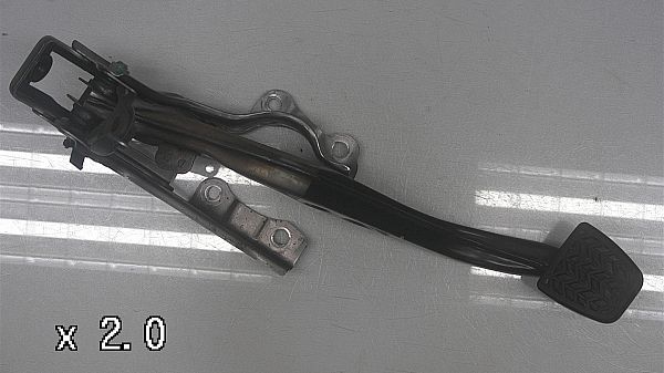 Pedalophæng komplet TOYOTA YARIS/VITZ (_P13_)
