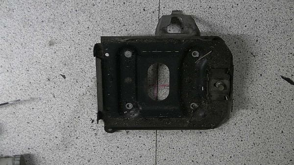 Accubak SUZUKI IGNIS II (MH)