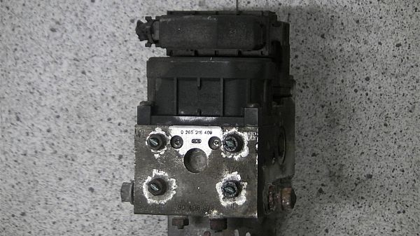 Abs hydraulikkpumpe OPEL CORSA B (S93)