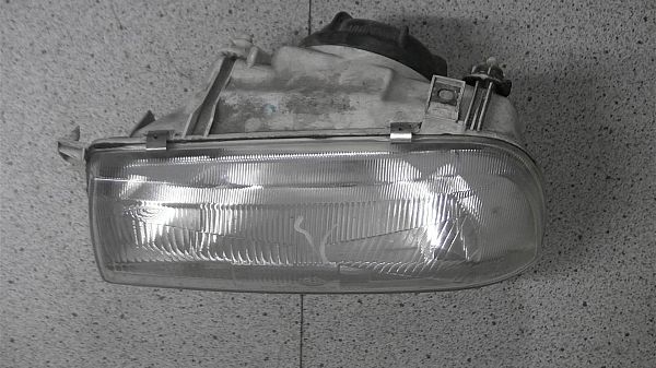 Światła / Lampy przednie VW GOLF Mk III (1H1)