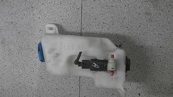 Sprinkler - med motor VW GOLF Mk IV (1J1)