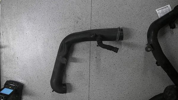 turbo / Intercooler hose / pipe VW GOLF V (1K1)