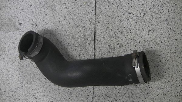 turbo / Intercooler hose / pipe OPEL ZAFIRA A MPV (T98)