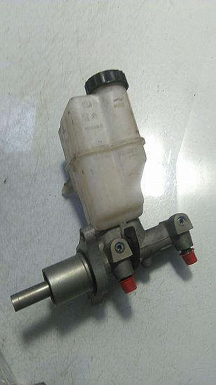 Brake - Master cylinder CITROËN C5 III (RD_)