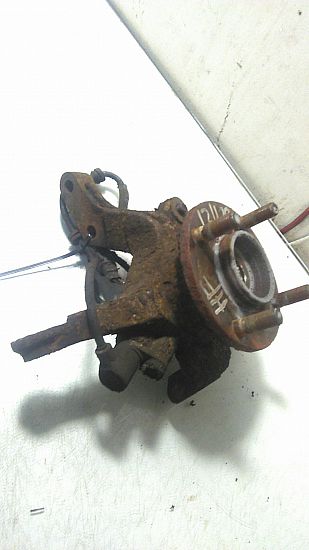 Spindle - front NISSAN MICRA II (K11)
