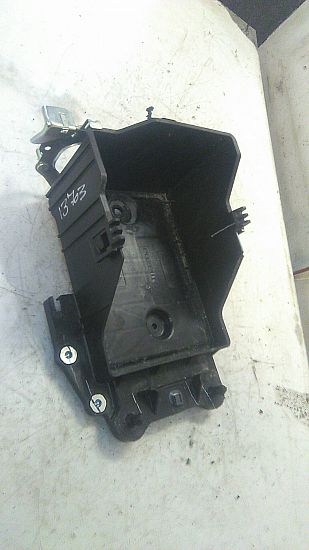 Battery casing MAZDA 2 (DL, DJ)