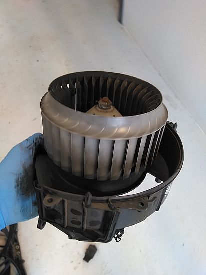 Blæsermodstand / Varmeblæser AUDI A6 Avant (4F5, C6)