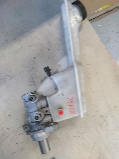 Brake - Master cylinder OPEL KARL (C16)