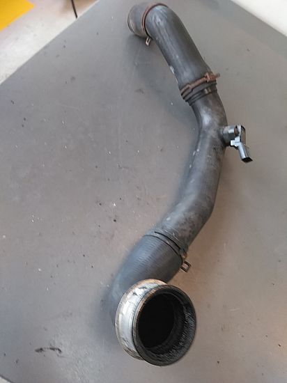 turbo / Intercooler hose / pipe SKODA FABIA II Combi (545)