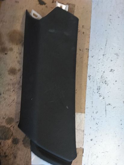 C pillar trim