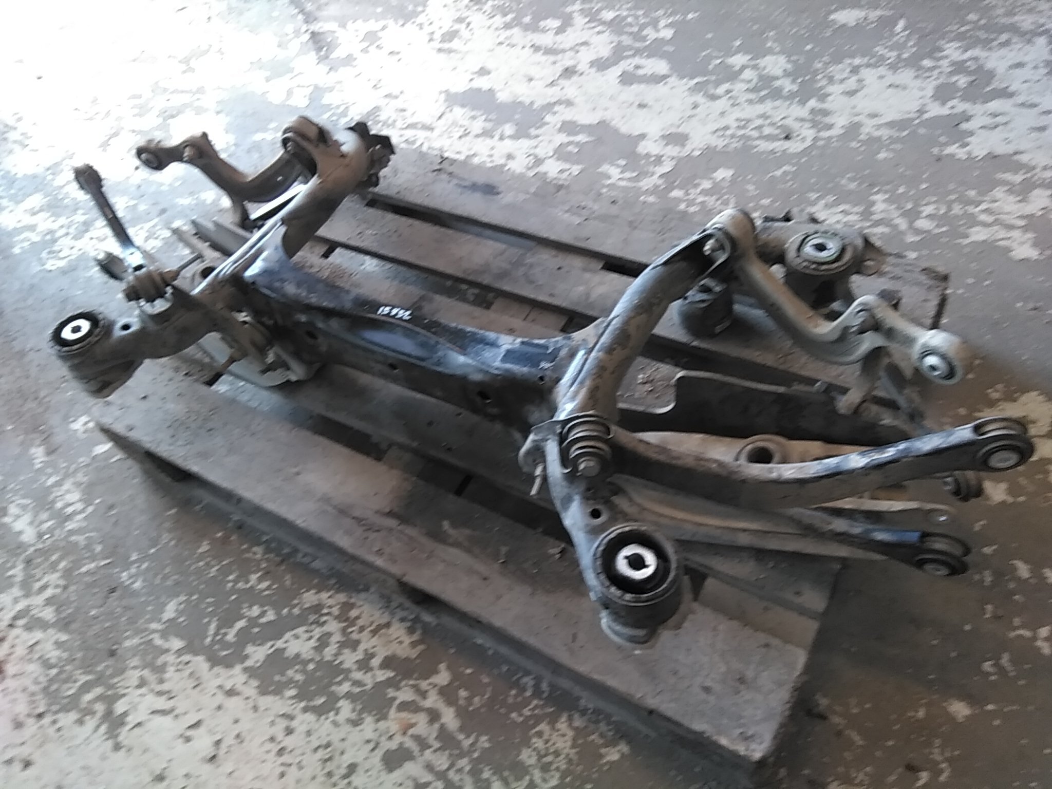Berceau Arrière AUDI A6 Avant S6 Phase 1 – Pièce D'occasion 4B0505235BT, Garantie 12 Mois