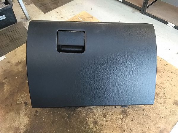 Handskerum MAZDA 3 (BM, BN)