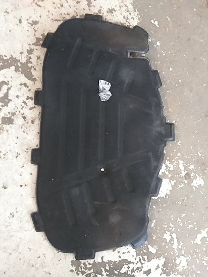 Isolation capot moteur