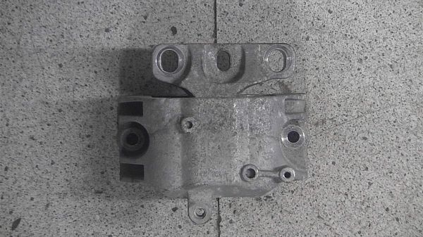 montage du moteur / Support de montage du moteur VW GOLF V (1K1)