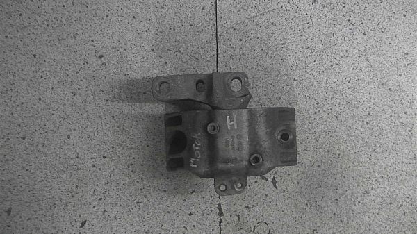 montage du moteur / Support de montage du moteur VW GOLF Mk IV (1J1)