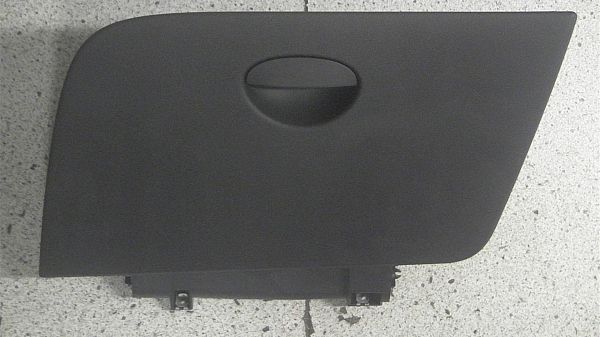 Glove compartment SEAT LEON (1P1)
