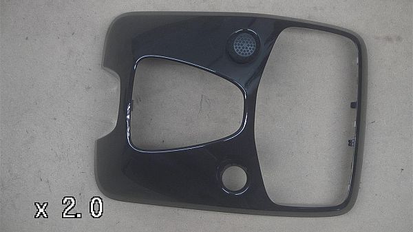 Radio - front plate PEUGEOT 108