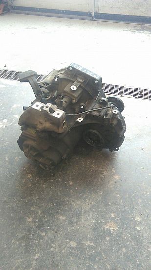 Girkasse manuel VW TOURAN (1T1, 1T2)
