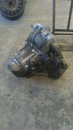 Gearkasse manuel NISSAN MICRA III (K12)