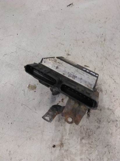 Relay - injection TOYOTA COROLLA Verso (ZER_, ZZE12_, R1_)