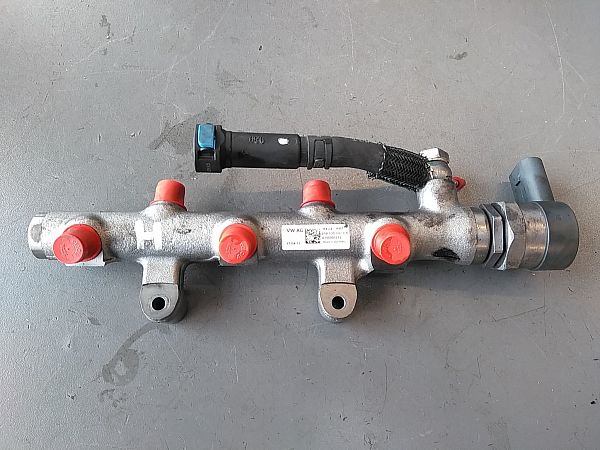 Rail bro / indsprøjtningsdyserør AUDI A6 (4G2, 4GC, C7)