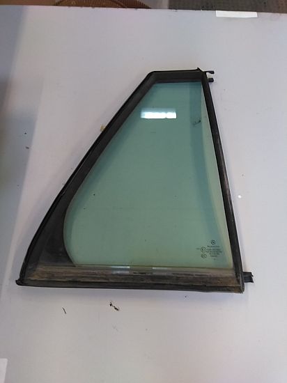Triangle window screen MERCEDES-BENZ C-CLASS T-Model (S203)