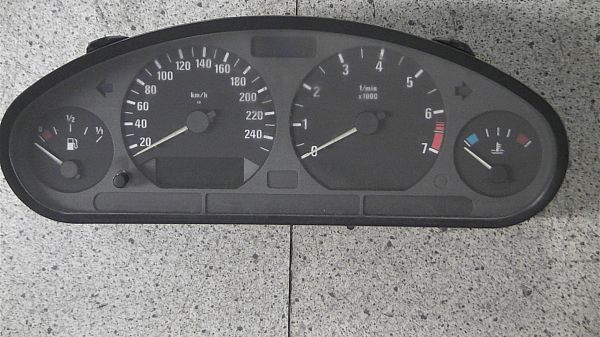 Compteur de vitesse /compte tours BMW 3 Compact (E36)