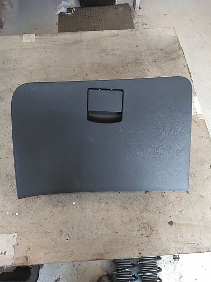 Dashboardkastje / Handschoenenkastje CHEVROLET SPARK (M300)