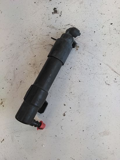 Headlight washer spray nozzle
