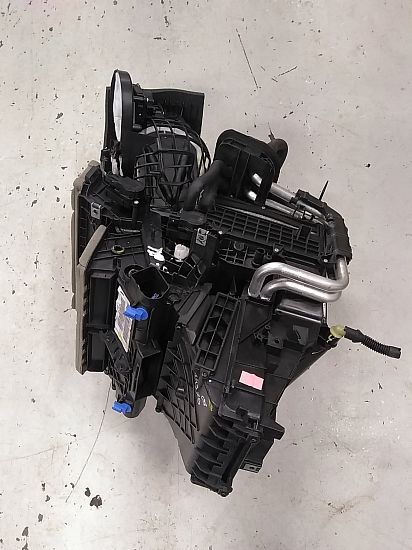 Heater unit - complete FORD FOCUS III Turnier