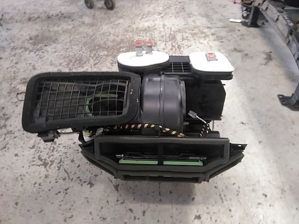 Varmeapparat - komplet RENAULT MEGANE IV Hatchback (B9A/M/N_)
