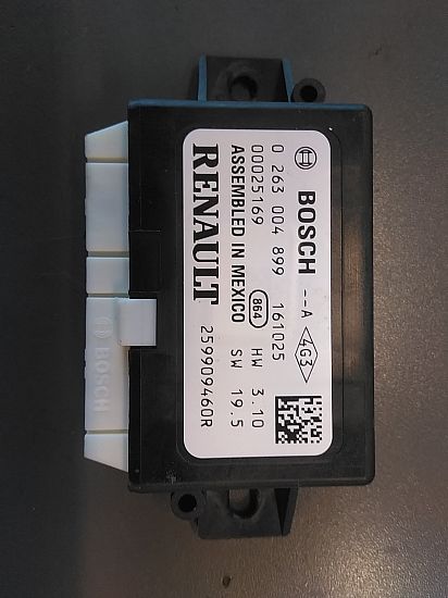 Einparkhilfe Sensor hinten RENAULT MEGANE IV Hatchback (B9A/M/N_)