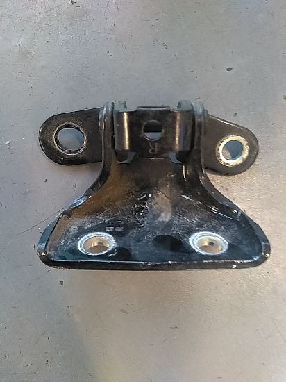 Dørhængsel - øverste HYUNDAI i30 (GD)