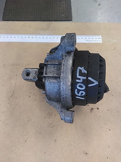 Motorhalter / Motorträger BMW 5 Touring (F11)