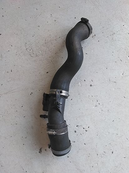 turbo / Intercooler hose / pipe FORD FIESTA VI (CB1, CCN)