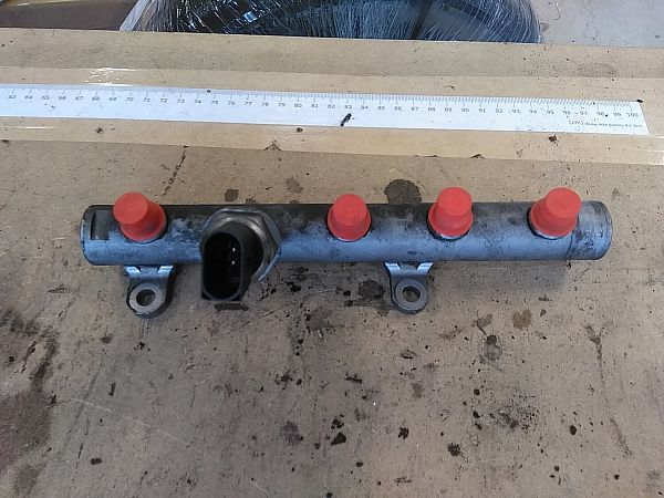 Rail bro / indsprøjtningsdyserør AUDI A6 Avant (4B5, C5)