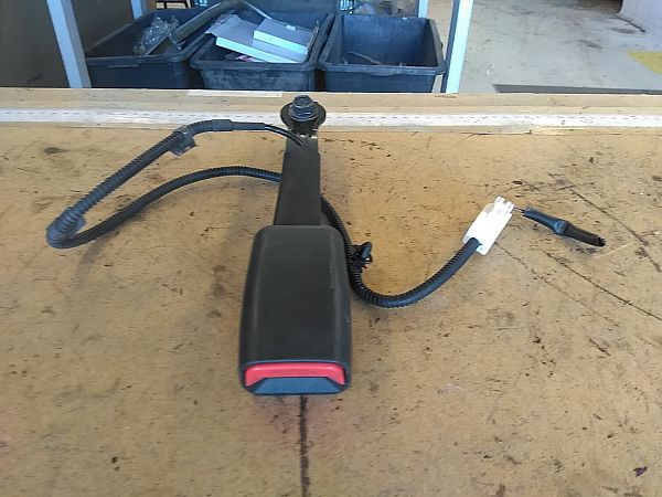 Seleholder KIA VENGA (YN)