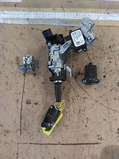 Cilinderslot OPEL ASTRA J (P10)