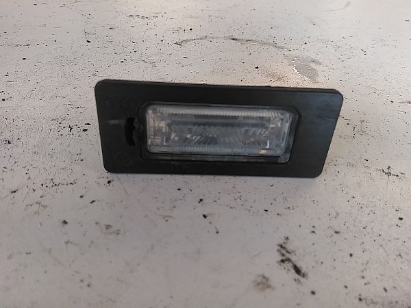 Feux plaque immatriculation AUDI A5 Sportback (8TA)