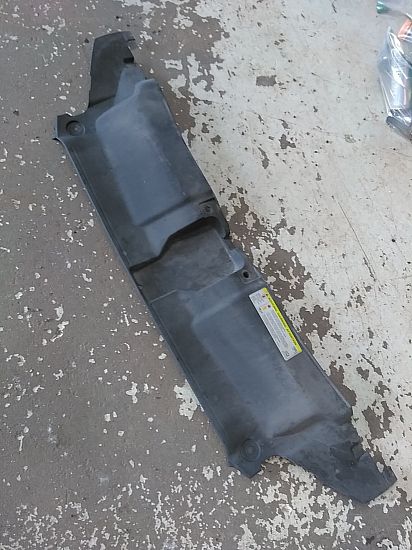 Forkofanger - indvendig del AUDI A6 Avant (4G5, 4GD, C7)