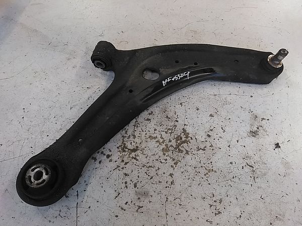 Bærearm forrest nederst FORD FIESTA VII (HU, HF)