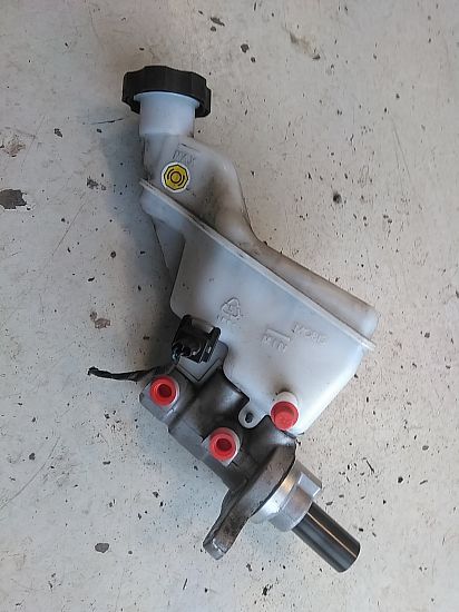 58510-3Z000 : Brake - Master cylinder - Autoparts24