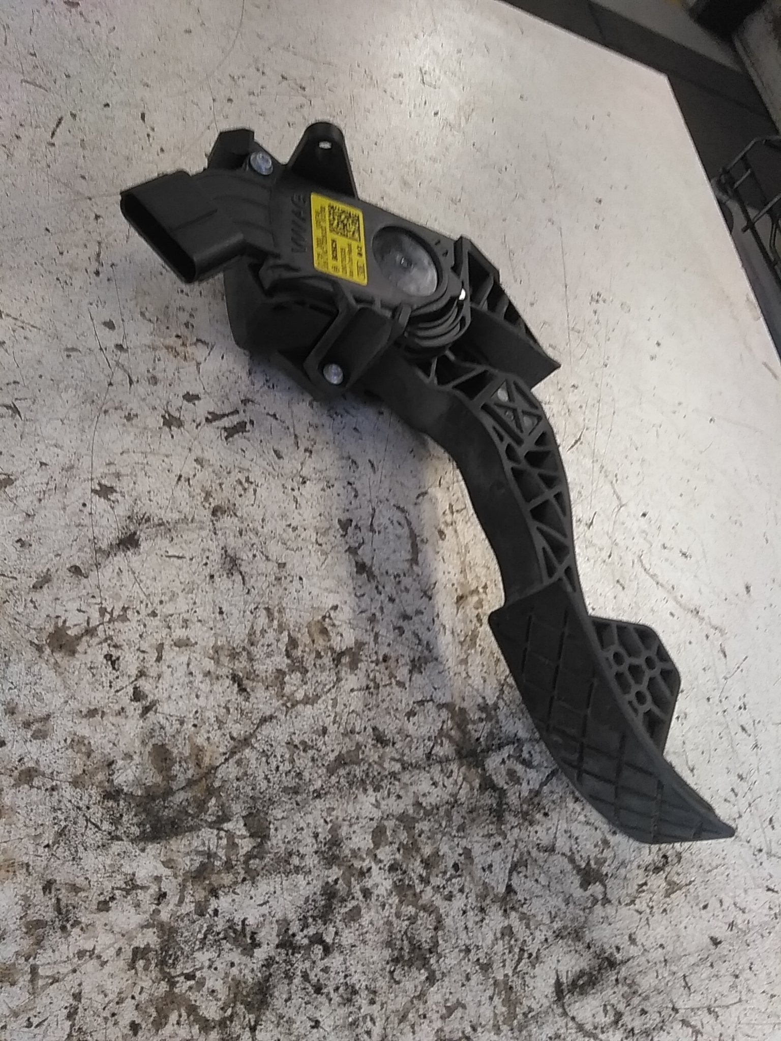 Skoda FABIA III Estate (NJ5) Gas schakelaar 6C1 723 503 D