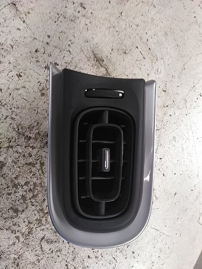 Friskluftsdyse CITROËN C3 III (SX)