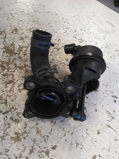 Boîtier de thermostat AUDI A7 Sportback (4GA, 4GF)