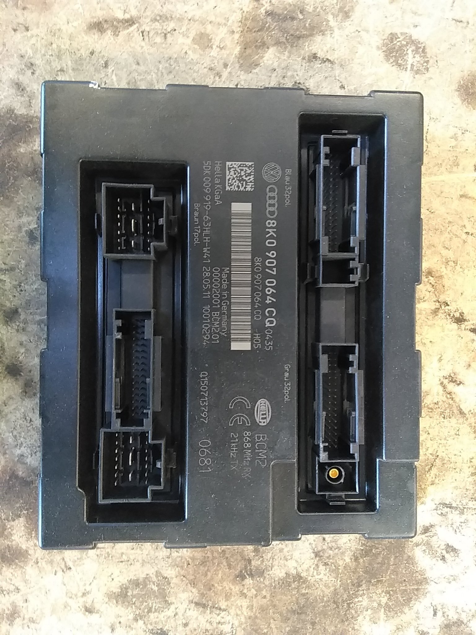 　7/2/5 Audi A4 (8K2, B8) Comfort Control Module 8K0 907 064 CQ