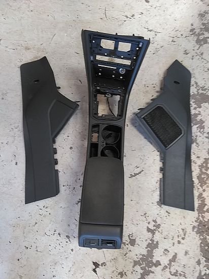 Propeller casing VW TOURAN (5T1)
