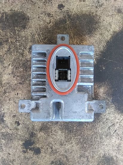 Xenon / led relæ BMW 5 Touring (F11)
